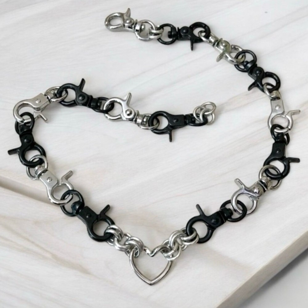 Stainless steel heart choker black & silver clasps goth punk emo chain necklace - Picture 3 of 16